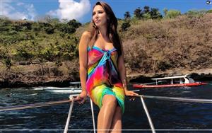 Iulia Vantur - wrapped in sarong